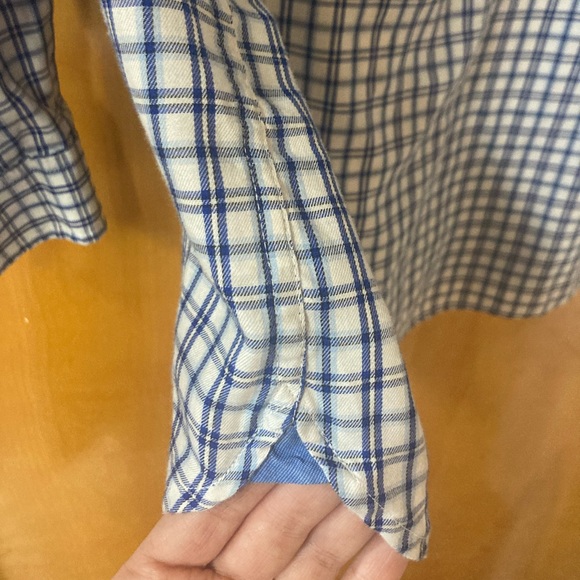 Men’s Chaps dress shirt - Picture 4 of 6